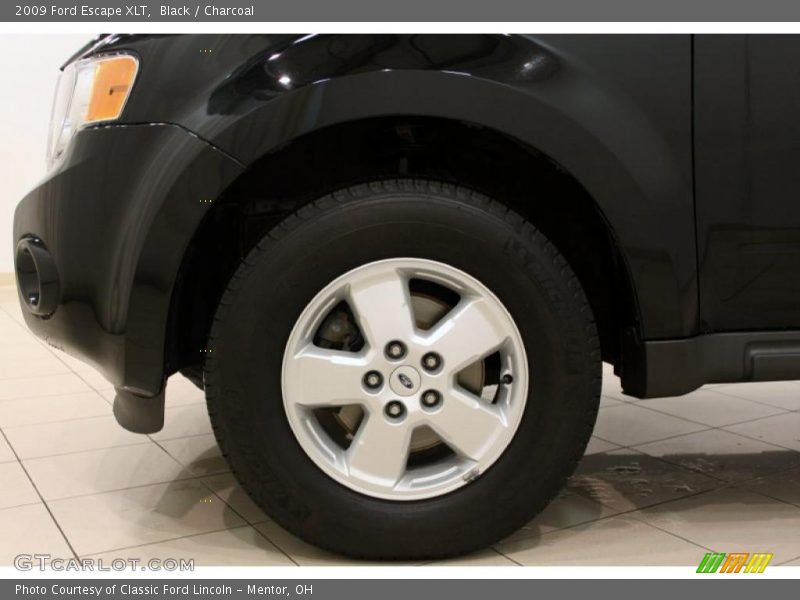 Black / Charcoal 2009 Ford Escape XLT