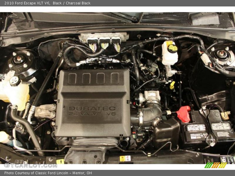 Black / Charcoal Black 2010 Ford Escape XLT V6