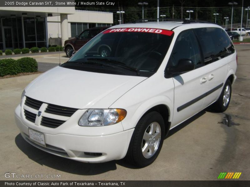Stone White / Medium Slate Gray 2005 Dodge Caravan SXT
