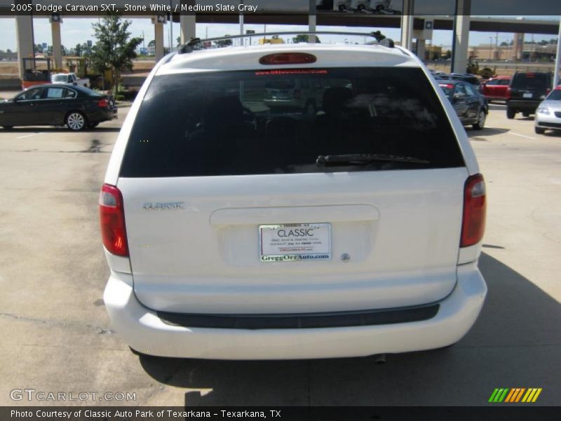 Stone White / Medium Slate Gray 2005 Dodge Caravan SXT