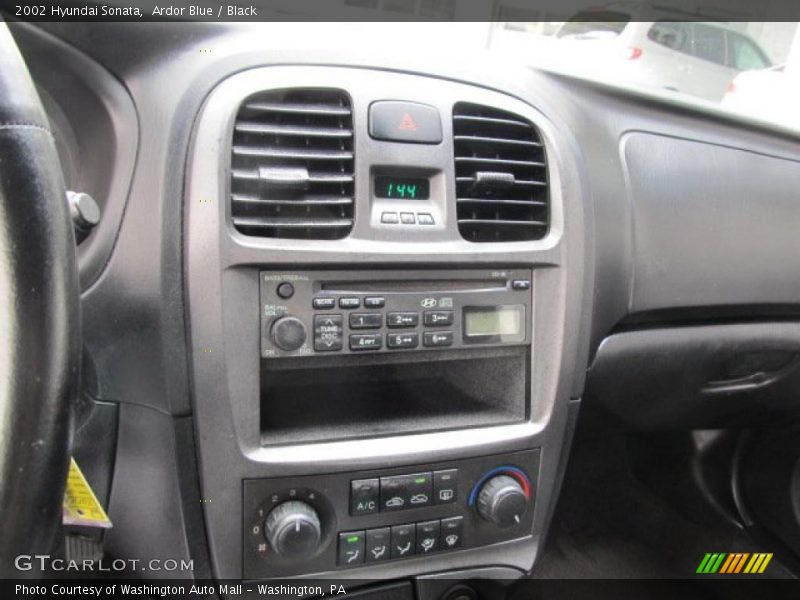 Ardor Blue / Black 2002 Hyundai Sonata