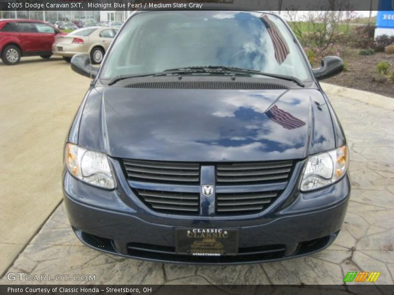 Midnight Blue Pearl / Medium Slate Gray 2005 Dodge Caravan SXT