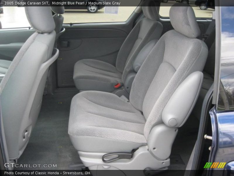 Midnight Blue Pearl / Medium Slate Gray 2005 Dodge Caravan SXT