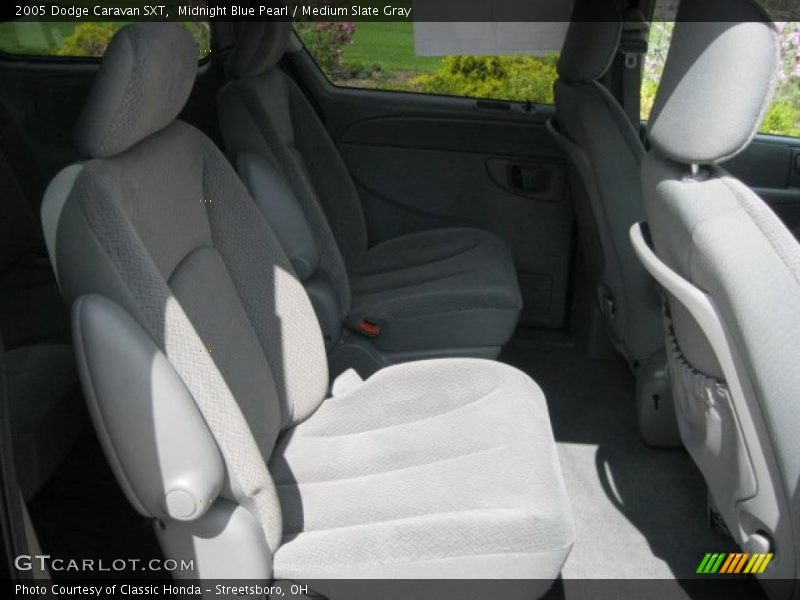 Midnight Blue Pearl / Medium Slate Gray 2005 Dodge Caravan SXT