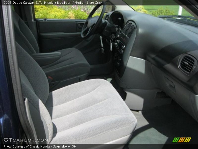 Midnight Blue Pearl / Medium Slate Gray 2005 Dodge Caravan SXT