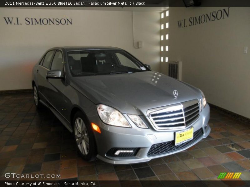 Palladium Silver Metallic / Black 2011 Mercedes-Benz E 350 BlueTEC Sedan