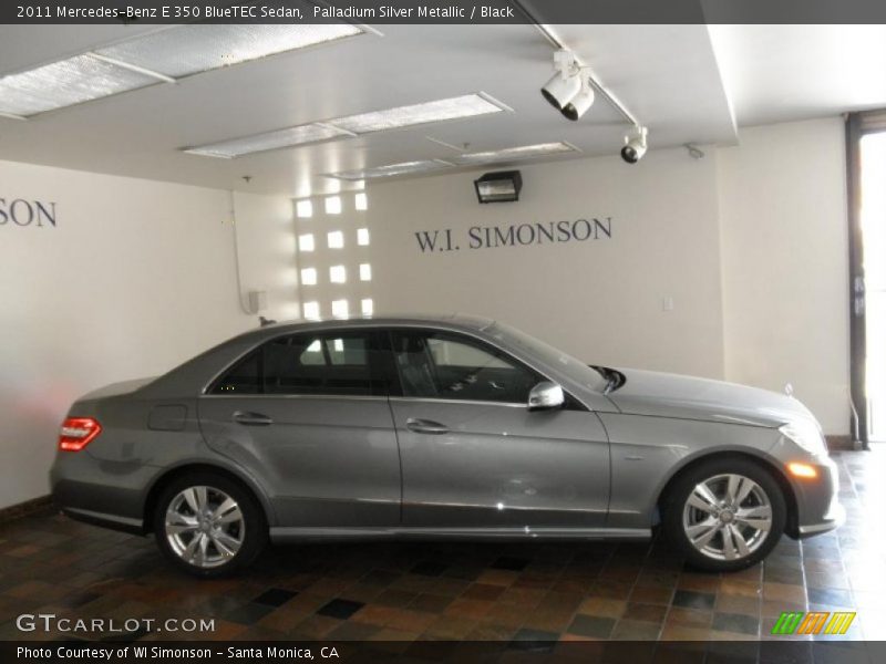 Palladium Silver Metallic / Black 2011 Mercedes-Benz E 350 BlueTEC Sedan