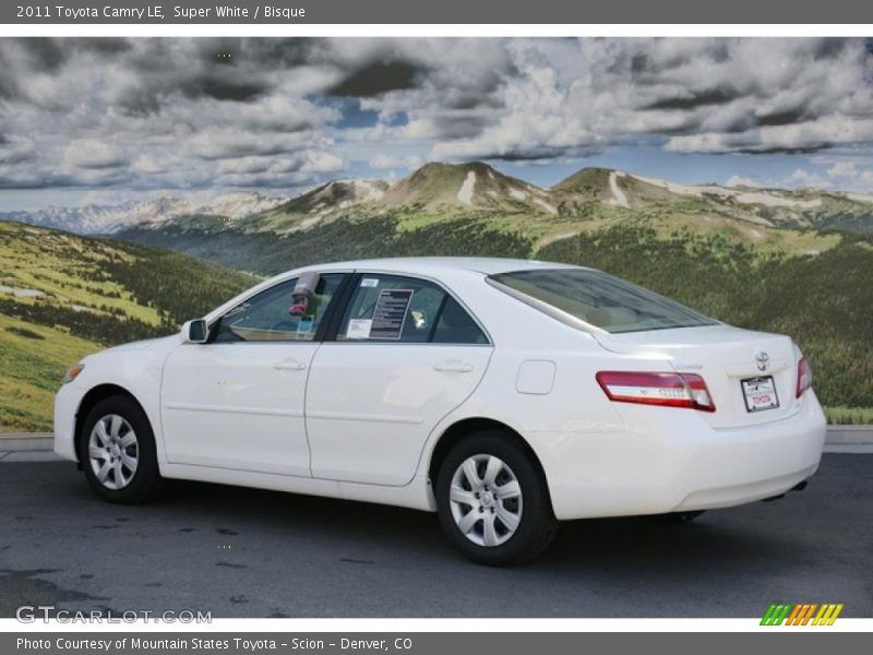 Super White / Bisque 2011 Toyota Camry LE
