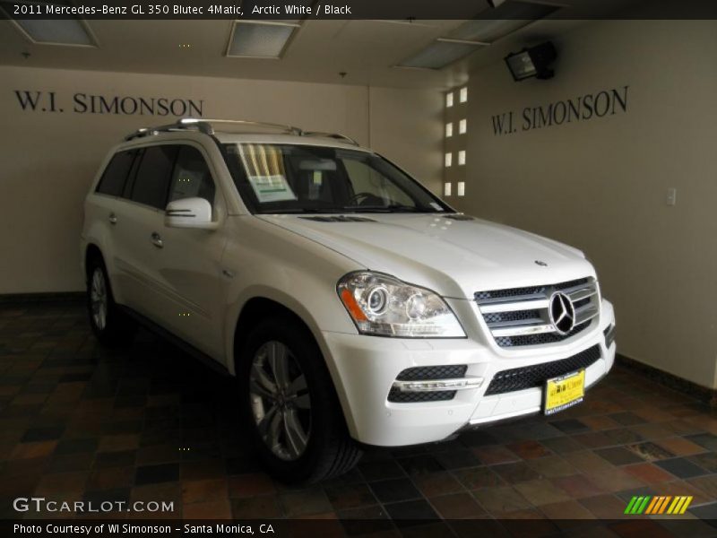 Arctic White / Black 2011 Mercedes-Benz GL 350 Blutec 4Matic