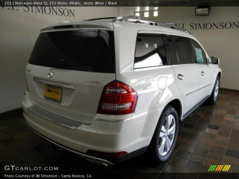 Arctic White / Black 2011 Mercedes-Benz GL 350 Blutec 4Matic