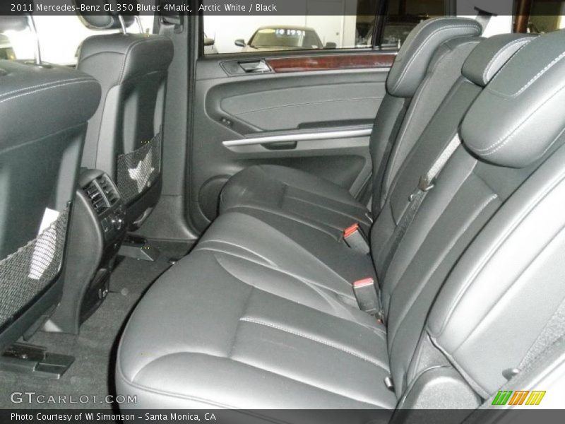 Arctic White / Black 2011 Mercedes-Benz GL 350 Blutec 4Matic