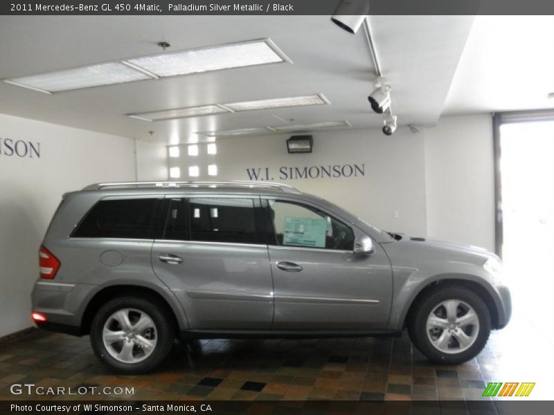 Palladium Silver Metallic / Black 2011 Mercedes-Benz GL 450 4Matic
