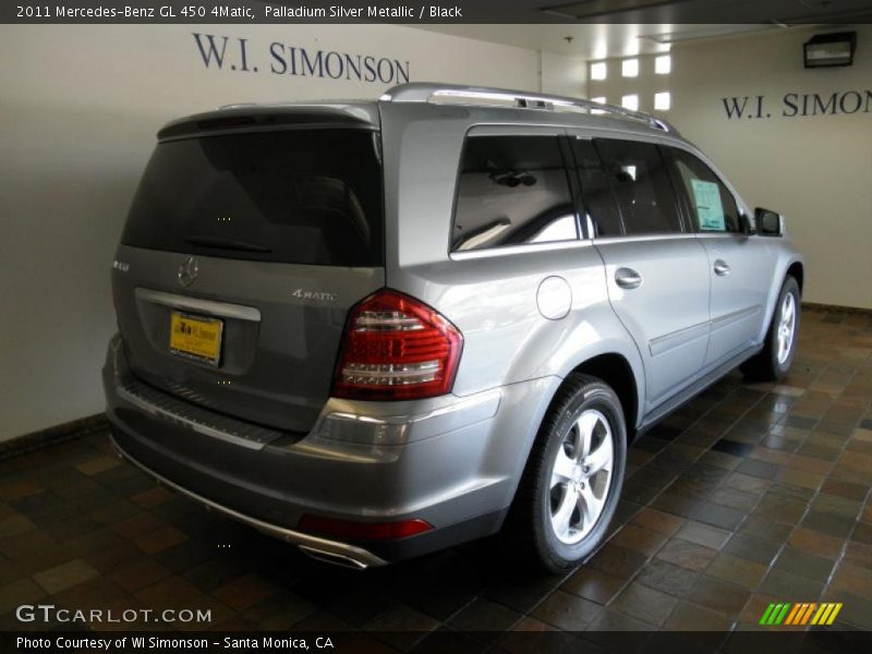 Palladium Silver Metallic / Black 2011 Mercedes-Benz GL 450 4Matic