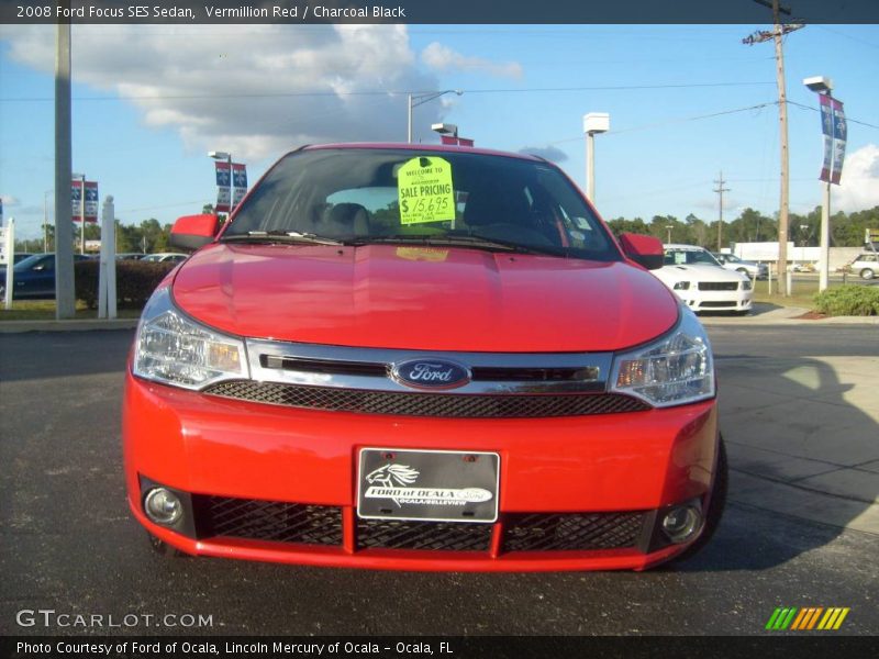 Vermillion Red / Charcoal Black 2008 Ford Focus SES Sedan