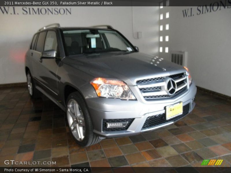 Palladium Silver Metallic / Black 2011 Mercedes-Benz GLK 350