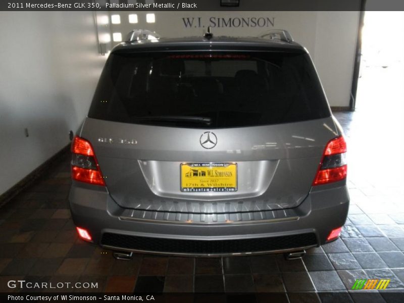 Palladium Silver Metallic / Black 2011 Mercedes-Benz GLK 350