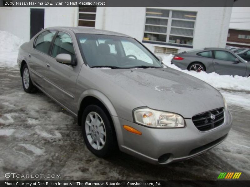 Sterling Mist Metallic / Frost 2000 Nissan Maxima GXE