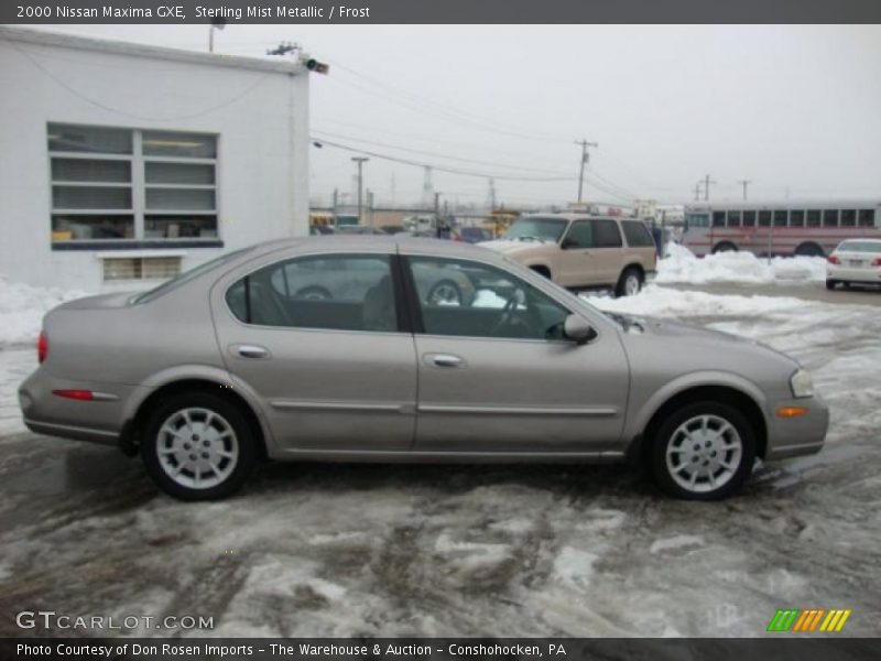 Sterling Mist Metallic / Frost 2000 Nissan Maxima GXE