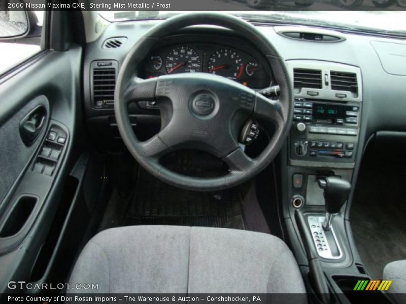 Sterling Mist Metallic / Frost 2000 Nissan Maxima GXE