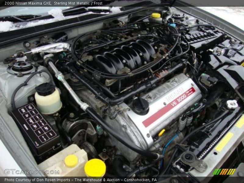 Sterling Mist Metallic / Frost 2000 Nissan Maxima GXE