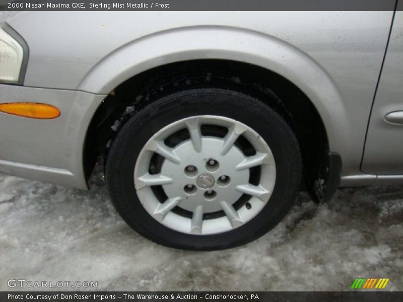 Sterling Mist Metallic / Frost 2000 Nissan Maxima GXE