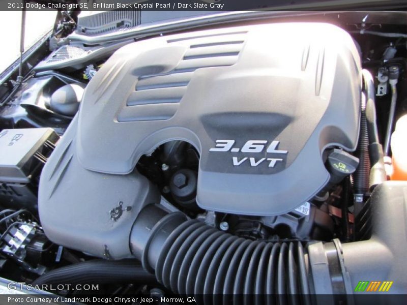 Brilliant Black Crystal Pearl / Dark Slate Gray 2011 Dodge Challenger SE