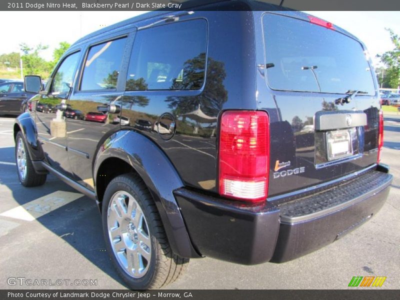 Blackberry Pearl / Dark Slate Gray 2011 Dodge Nitro Heat
