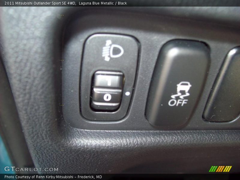 Laguna Blue Metallic / Black 2011 Mitsubishi Outlander Sport SE 4WD