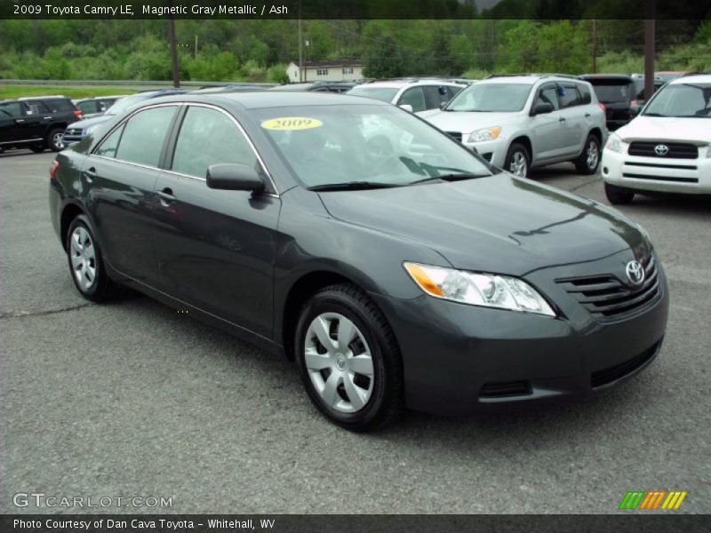 Magnetic Gray Metallic / Ash 2009 Toyota Camry LE