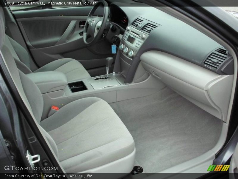 Magnetic Gray Metallic / Ash 2009 Toyota Camry LE