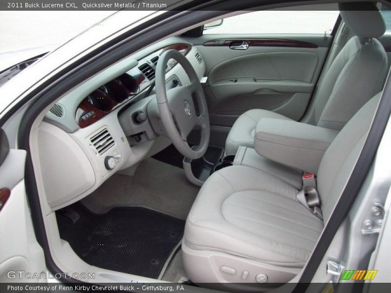 Quicksilver Metallic / Titanium 2011 Buick Lucerne CXL