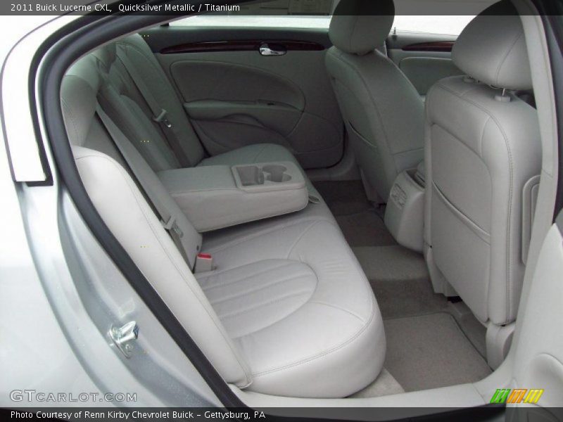 Quicksilver Metallic / Titanium 2011 Buick Lucerne CXL