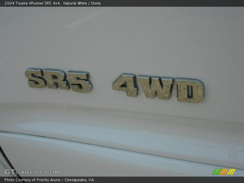 Natural White / Stone 2004 Toyota 4Runner SR5 4x4