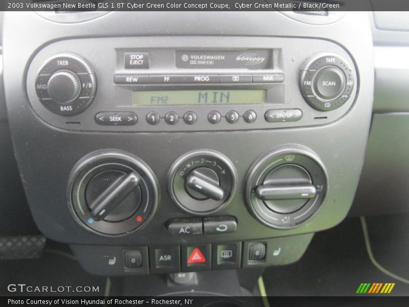 Cyber Green Metallic / Black/Green 2003 Volkswagen New Beetle GLS 1.8T Cyber Green Color Concept Coupe