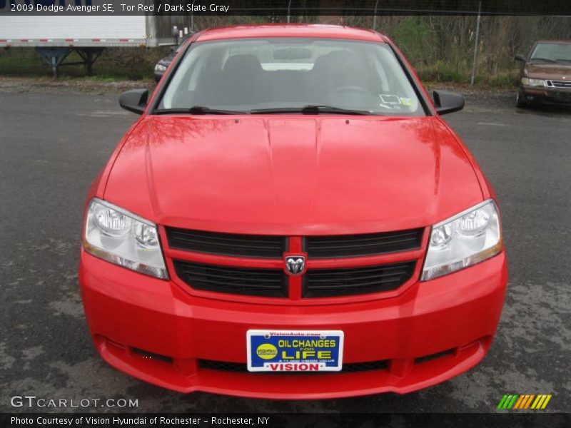 Tor Red / Dark Slate Gray 2009 Dodge Avenger SE