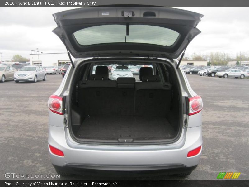 Radiant Silver / Gray 2010 Hyundai Santa Fe GLS