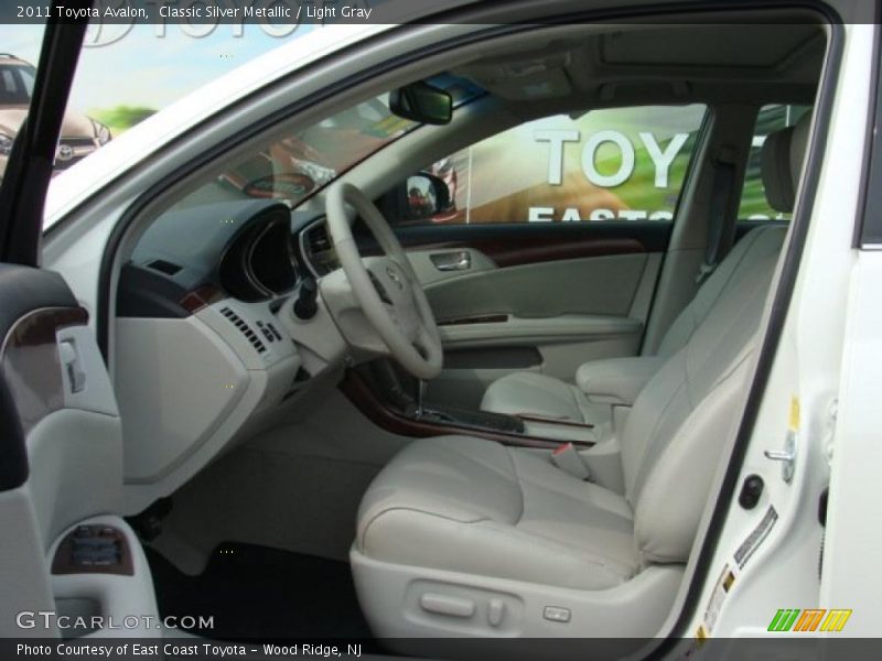 Classic Silver Metallic / Light Gray 2011 Toyota Avalon