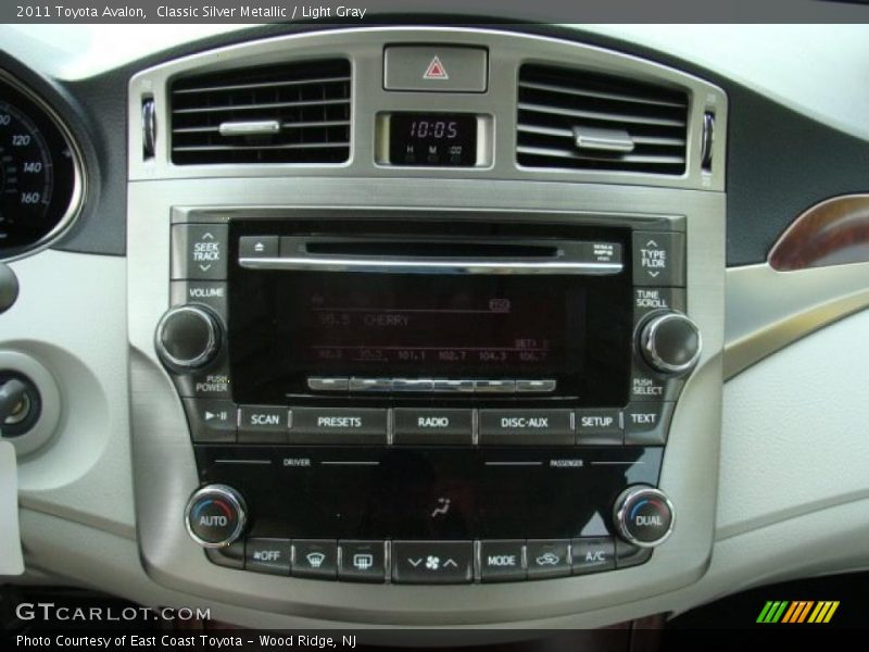 Classic Silver Metallic / Light Gray 2011 Toyota Avalon