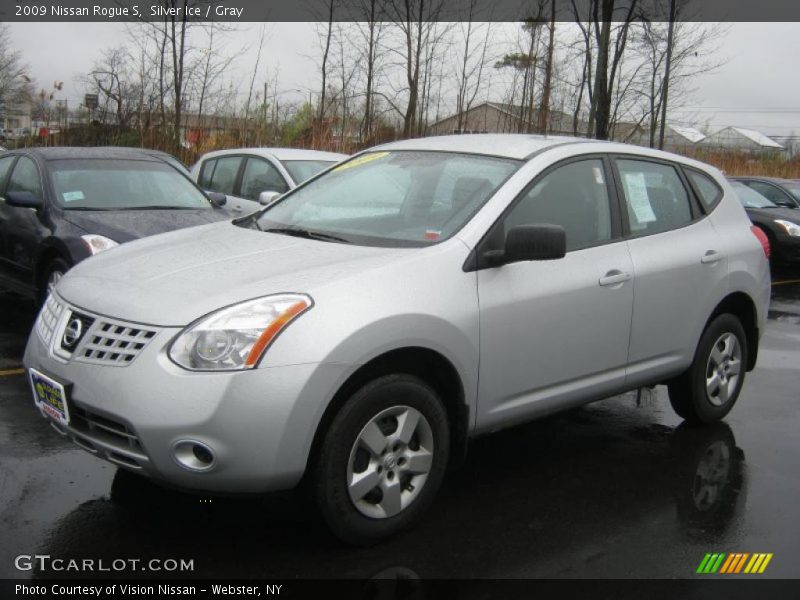 Silver Ice / Gray 2009 Nissan Rogue S