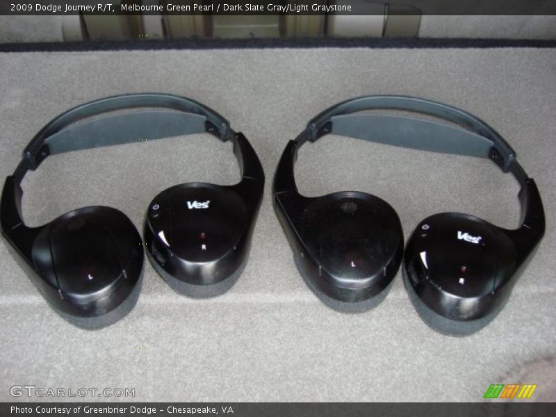 Melbourne Green Pearl / Dark Slate Gray/Light Graystone 2009 Dodge Journey R/T