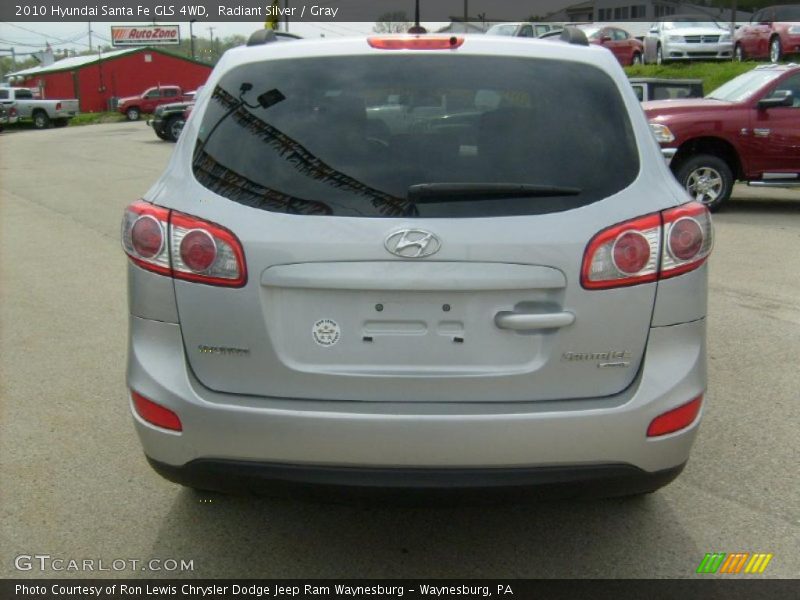Radiant Silver / Gray 2010 Hyundai Santa Fe GLS 4WD