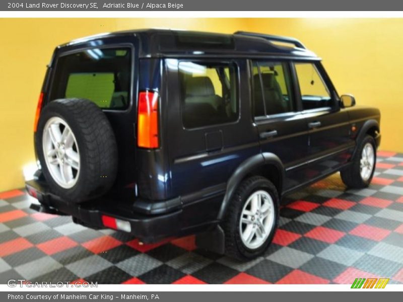 Adriatic Blue / Alpaca Beige 2004 Land Rover Discovery SE