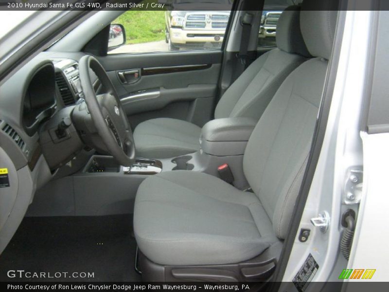 Radiant Silver / Gray 2010 Hyundai Santa Fe GLS 4WD
