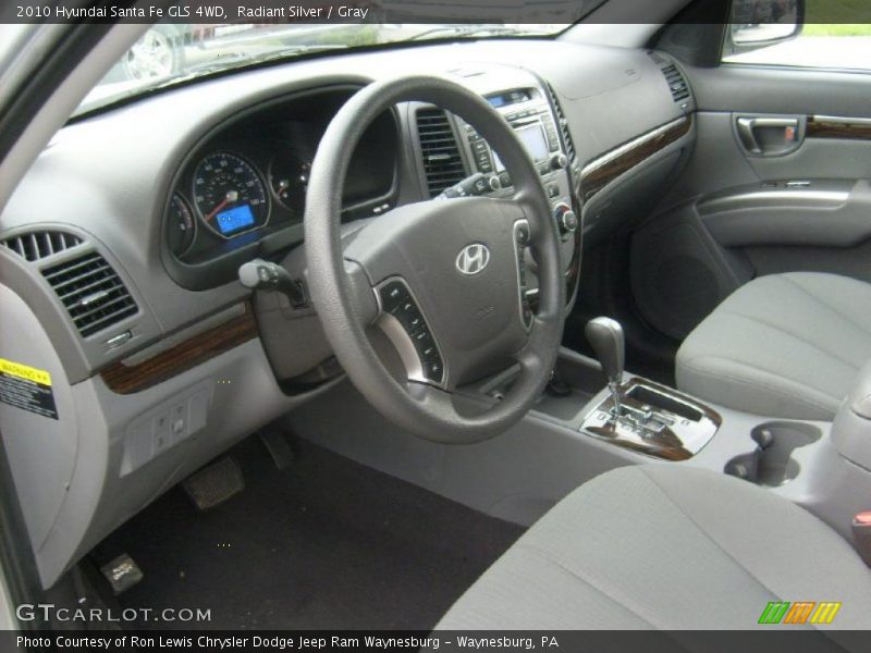 Radiant Silver / Gray 2010 Hyundai Santa Fe GLS 4WD