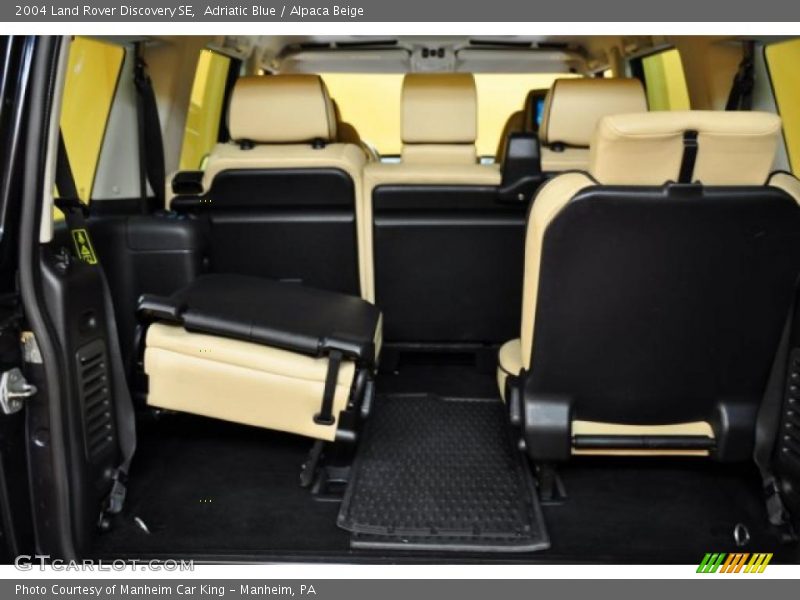Adriatic Blue / Alpaca Beige 2004 Land Rover Discovery SE