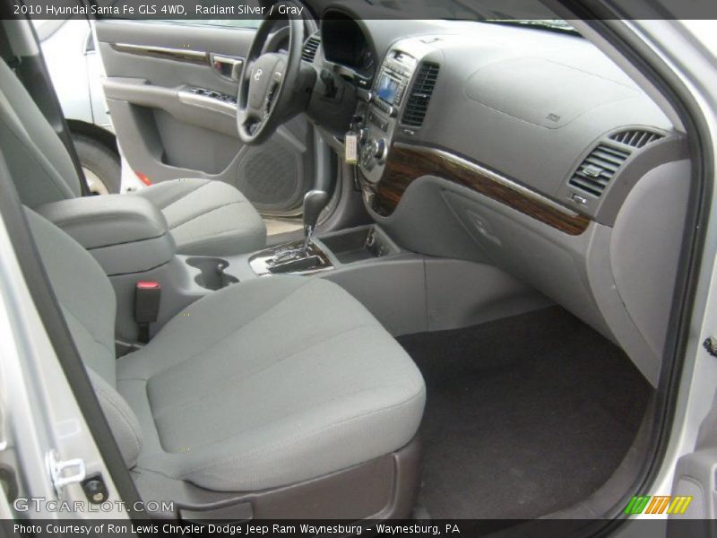 Radiant Silver / Gray 2010 Hyundai Santa Fe GLS 4WD