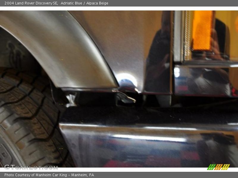 Adriatic Blue / Alpaca Beige 2004 Land Rover Discovery SE