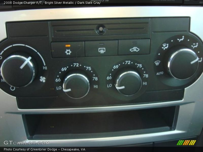 Bright Silver Metallic / Dark Slate Gray 2008 Dodge Charger R/T