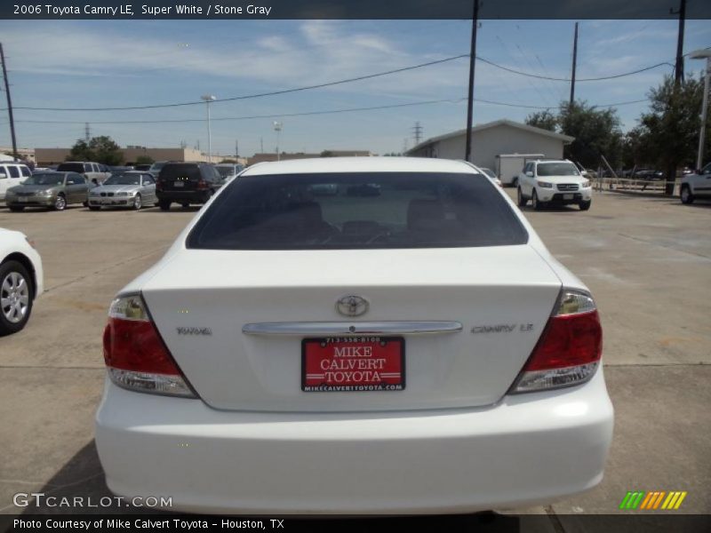 Super White / Stone Gray 2006 Toyota Camry LE
