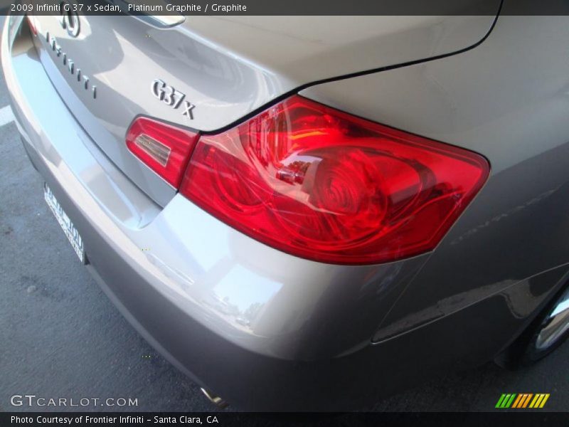  2009 G 37 x Sedan Logo